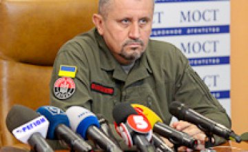 Геращенко слукавил: бойцы «Правого сектора» в Мукачево не сдавались, - Ростислав Винар