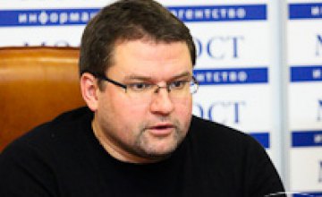 Высказывания Садового против Вилкула - это личная месть за то, что не его, а мэра Кривого Рога поддержали более 80% глав украинс