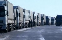  Кабмин запретил транзит российских грузовиков