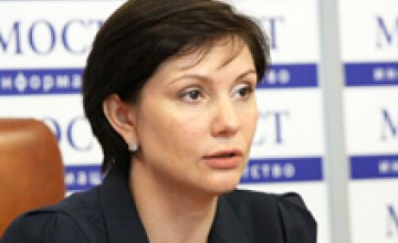 Политический брэнд не может быть создан лицемерными людьми и заточен исключительно под лидера, - Елена Бондаренко