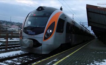 В Харьковской области застрял Интерсити: пассажиров пришлось пересадить