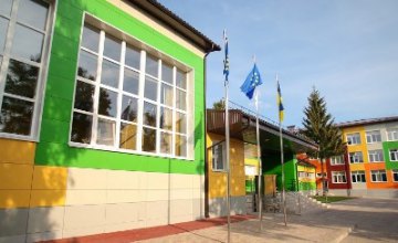 Реконструированная Солонянская школа – пример эффективности децентрализации, – Петр Порошенко