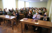 День захисників і захисниць України: військовослужбовці Дніпра отримали подарунки від мерії з нагоди свята