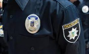 На Днепропетровщине 1,3 тыс. полицейских будут обеспечивать охрану общественного порядка в поминальные дни