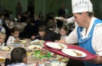 10% днепропетровских школ не получили разрешения на открытие столовых 
