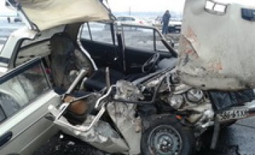 В Харьковской области столкнулись 5 авто: женщина погибла на месте