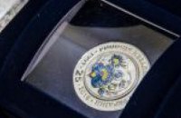 Учителя, врачи, волонтеры, шахтеры Днепропетровщины получили государственные и областные награды 
