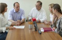 Семейных врачей Днепропетровщины бороться со СПИДом будут учить немецкие специалисты 