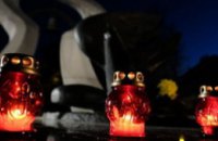  Ликвидаторы аварии на ЧАЭС зажгли свечи к годовщине трагедии