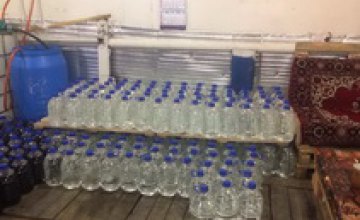 Полиция Днепра прекратила поставки контрафактного алкоголя в магазины города 