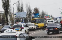 Водителю стало плохо: в Павлограде пассажирский автобус протаранил 4 авто (ФОТО)