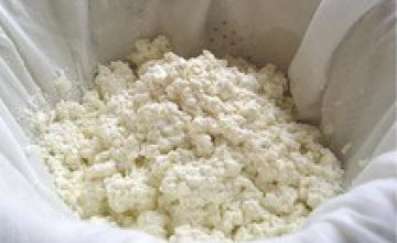 В Днепропетровской области в детском твороге нашли стафилококк, а в салатах – кишечную палочку