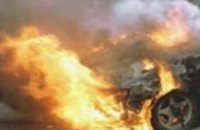В Днепродзержинске сгорел кабриолет Mercedes