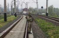 В Донецкой области террористы взорвали еще два моста и приостановили движение поездов