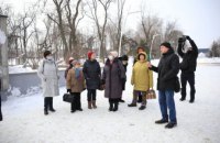 У Дніпрі до Міжнародного дня пам’яті жертв Голокосту відбулась безкоштовна автобусна екскурсія «Ще один геноцид ХХ століття» 