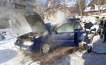 За сутки в Киеве спасателям пришлось несколько раз ликвидировать пожары в автомобилях (ФОТО)