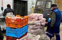 М’ясо для ЗСУ та продуктові набори незахищеним верствам населення