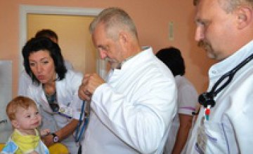 Больница Мечникова проведет сложные пластические операции для младенцев с дефектами лица