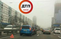 В Киеве в результате ДТП на пр. Победы образовалась огромная пробка (ФОТО)