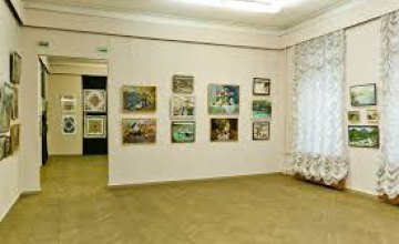 Мастер-классы, квесты и экскурсии: в днепровском художественном музее подготовили новогоднюю развлекательную программу