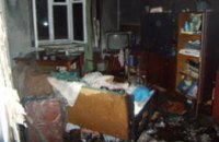 В Кривом Роге во время пожара в жилом доме пострадала пенсионерка
