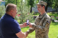 Военных медиков на передовой поздравили от имени главы Днепропетровского облсовета