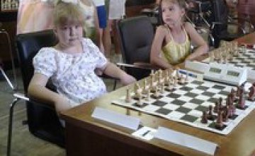 7-летняя жительница Днепропетровской области стала чемпионкой Украины по шахматам