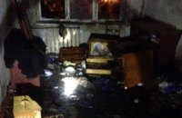 На пожаре в Никополе пострадал пенсионер