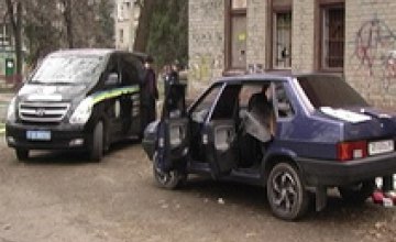 В Харькове милиция задержала четверых человек, ограбивших ювелирный магазин