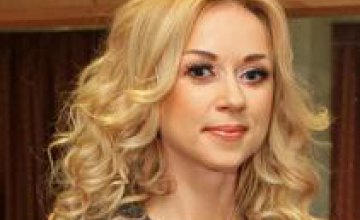 Певица Наталья Валевская попала в аварию