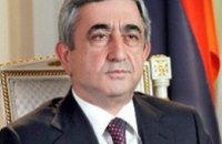 Президент Армении признал крымский референдум образцом реализации права народов на самоопределение