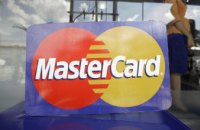 MasterCard планирует ввести оплату покупок с помощью селфи и отпечатков