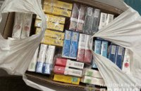 ​В Кривом Роге изъяли около 900 пачек контрафактных сигарет