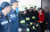 Команда РПЛ Днепропетровщины поздравила пожарных области с Днем спасателя (ФОТОРЕПОРТАЖ)