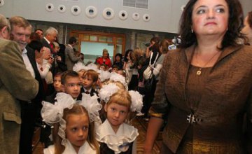 В Украине директоров школ освободили от Е-декларирования