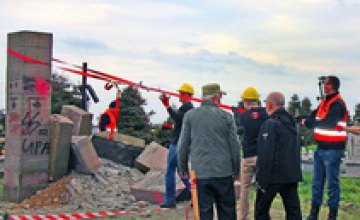 В Польше демонтировали памятник воинам УПА