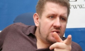 Кость Бондаренко: «Теперь политические дискуссии развернутся вокруг даты проведения внеочередных выборов»