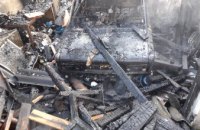 В частном секторе Днепра сгорел гараж вместе с автомобилем (ФОТО)