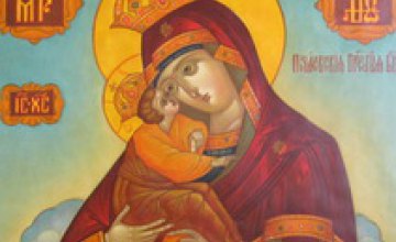 Чудотворную икону Божией Матери «Почаевской» перевозят в Кривой Рог