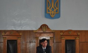 Суд Днепропетровска перенес рассмотрение дела о перестрелке на 30 марта