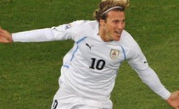 Уругвай разгромил хозяев Чемпионата мира-2010 3:0