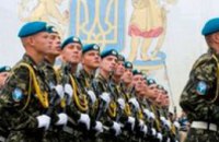 В 2013 году на военную службу по контракту было принято 12 тыс украинцев