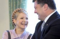 Тимошенко объявила своим основным врагом Порошенко, - штаб кандидата