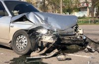 На Днепропетровщине произошло ДТП: столкнулись 2 легковушки 