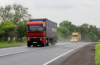 На автошляхах Дніпропетровщини за півтора місяця виялено 408 порушників вагових норм
