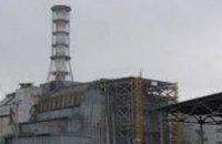 На Чернобыльской АЭС устанавливают западную часть арки