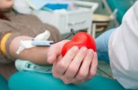 Донорская кровь спасет жизнь почти 800 детей Днепропетровщины