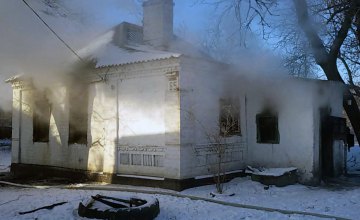 В Каменском сгорел частный дом: есть погибшие