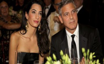 Джордж Клуни и Амаль Аламуддин хотят усыновить ребенка из Сирии