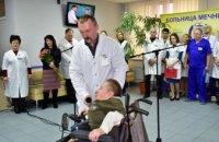 В больнице им. Мечникова провели первую в этом году акцию по осмотру людей с особыми потребностями (ФОТО)
